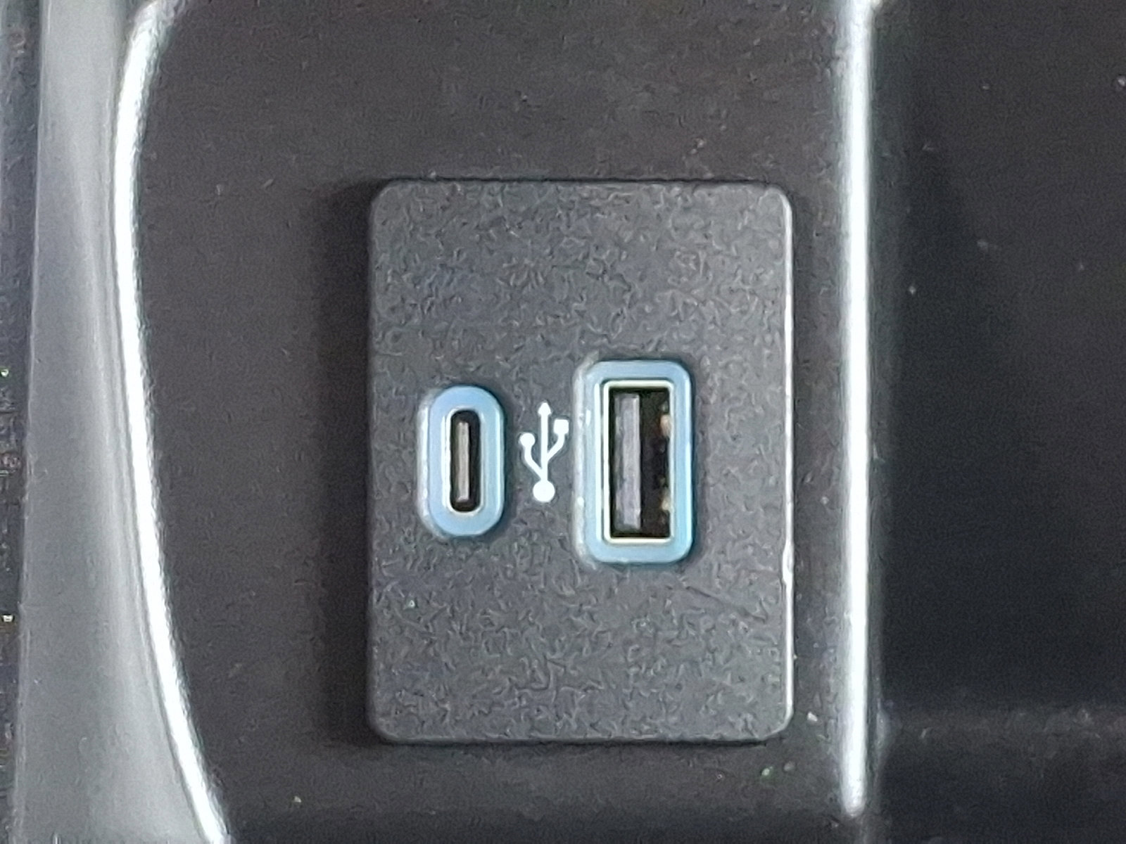 Certified 2023 Ford F150 XLT w/ Equipment Group 302A High image 25