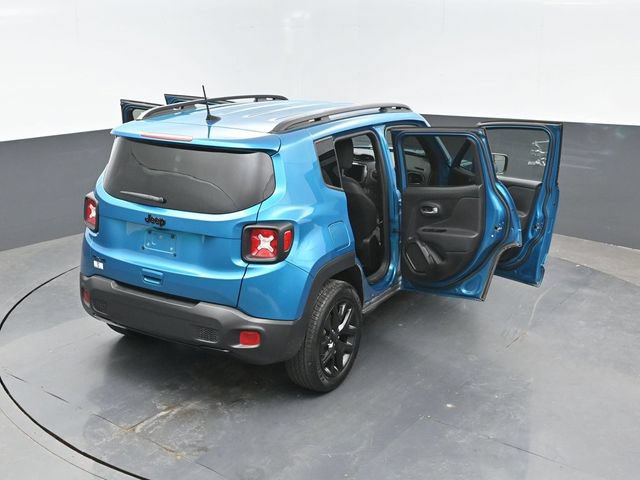 Used 2022 Jeep Renegade Altitude w/ Convenience Group AWD/4WD image 25