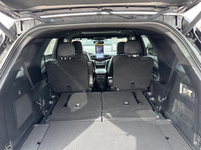 Certified 2023 Ford Explorer ST-Line w/ Class IV Trailer Tow Package image 11