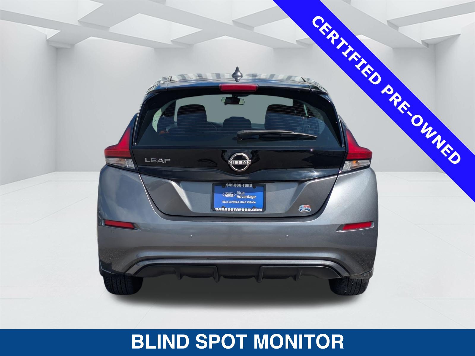 Used 2025 Nissan Leaf S FWD image 6