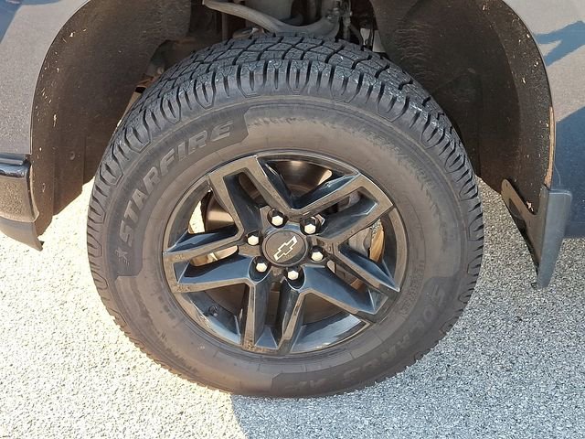Used 2020 Chevrolet Silverado 1500 LT Trail Boss image 29