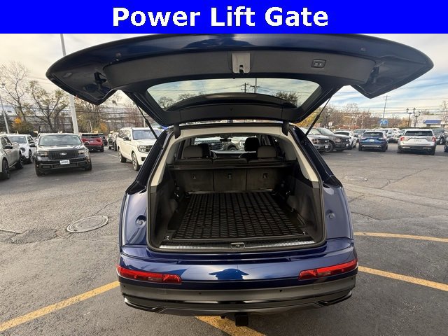 Used 2021 Audi Q7 3.0T Prestige w/ Prestige Package image 12