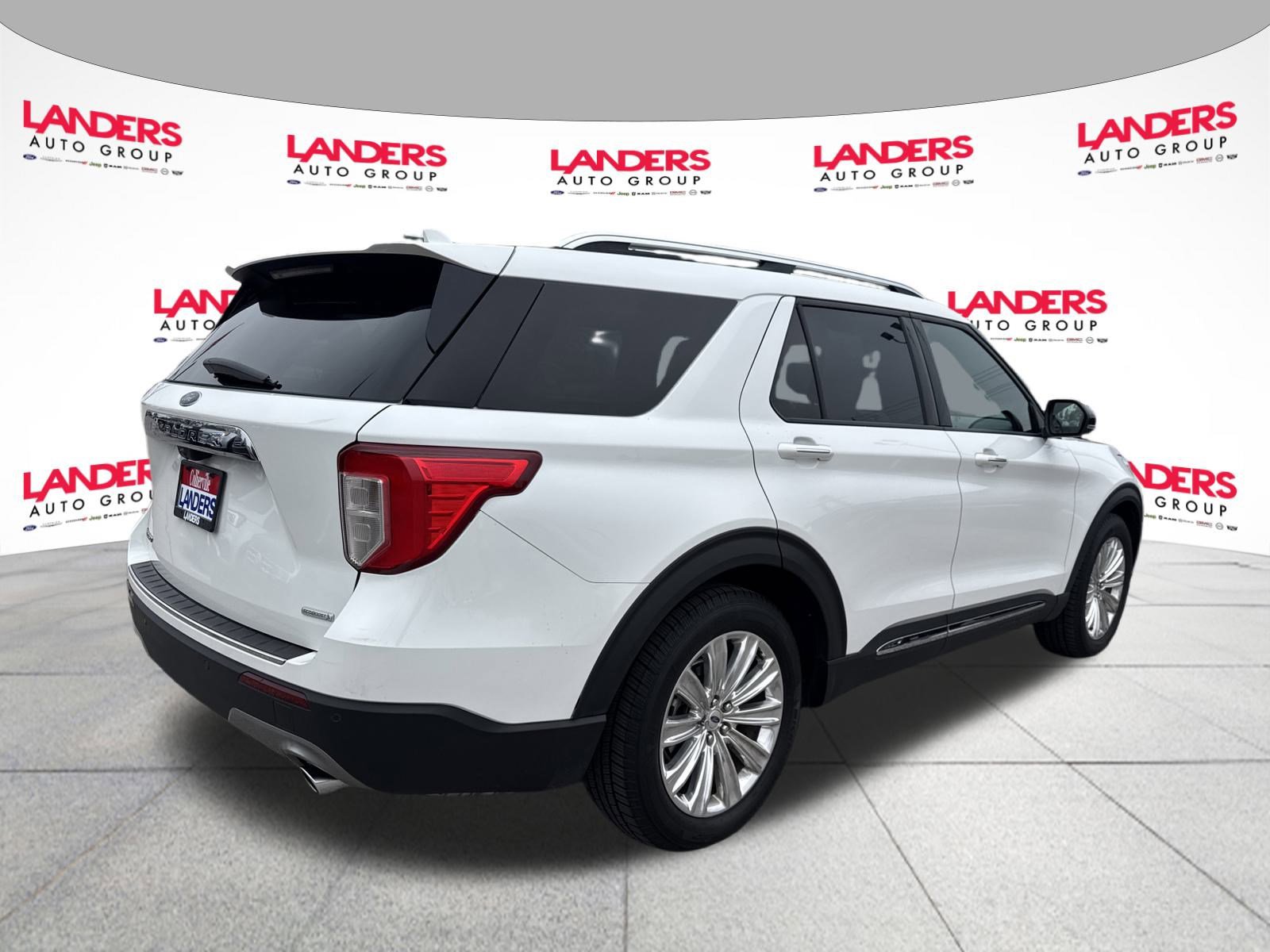 Certified 2020 Ford Explorer Limited image 3