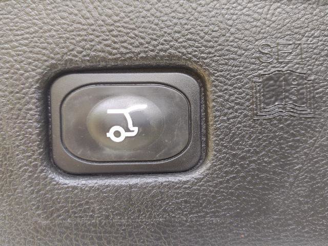 Certified 2024 Ford Edge ST-Line w/ Class II Trailer Tow Package image 26