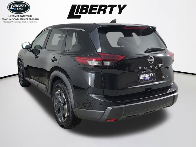 Used 2024 Nissan Rogue SV AWD/4WD image 5