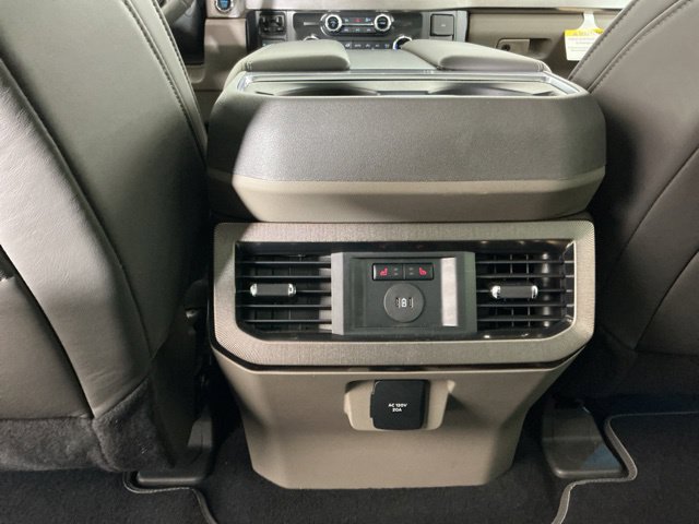 Certified 2026 Ford F450 Platinum w/ Platinum Plus Package AWD/4WD image 29
