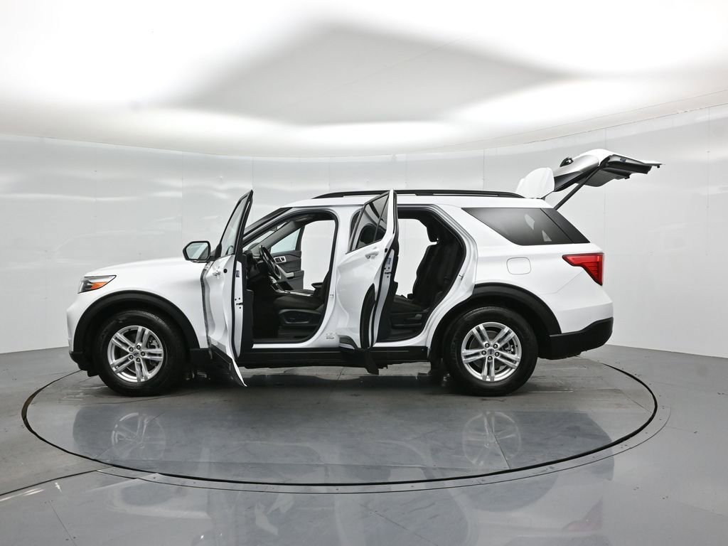 Certified 2021 Ford Explorer XLT RWD image 36