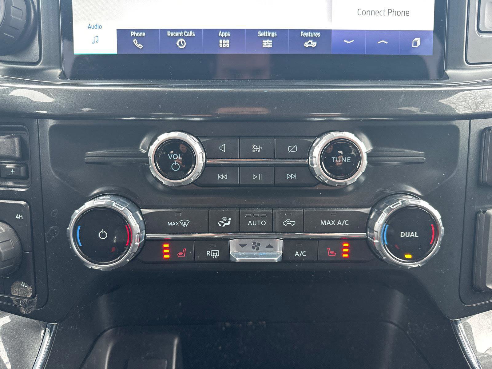 Certified 2022 Ford F150 XLT w/ Equipment Group 302A High image 16