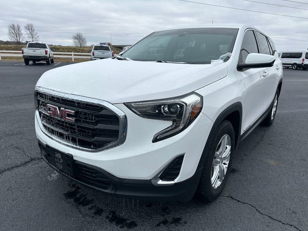 Used 2020 GMC Terrain SLE image 4