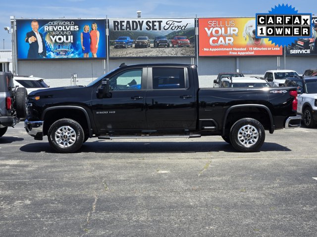 Used 2025 Chevrolet Silverado 2500 LT w/ Convenience Package AWD/4WD image 4