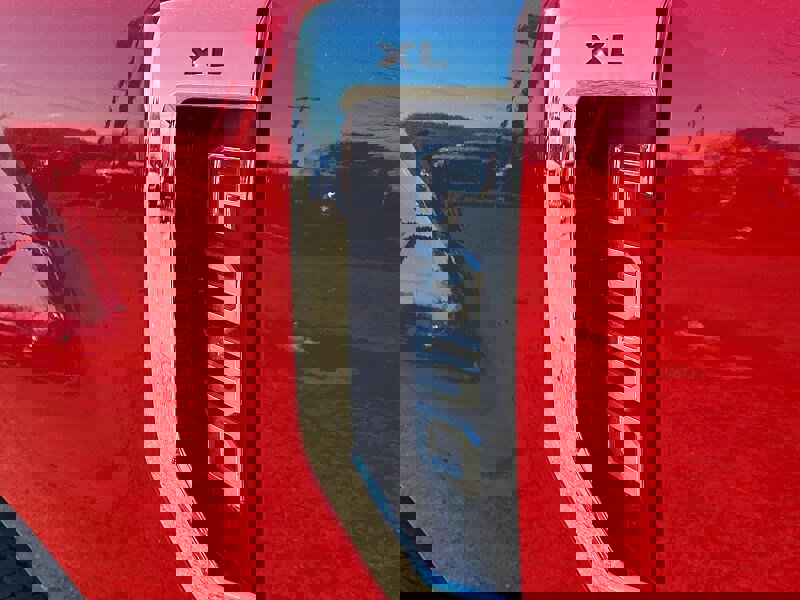 Certified 2022 Ford F350 XL w/ Power Equipment Group image 11