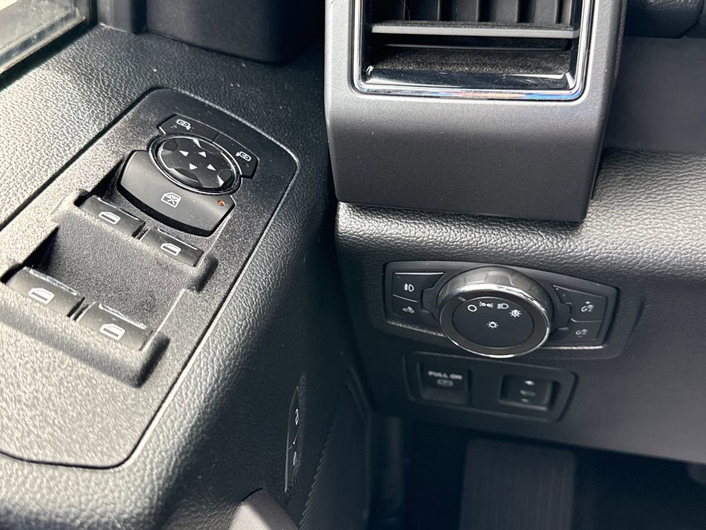 Certified 2020 Ford F150 XLT w/ Equipment Group 302A Luxury image 24