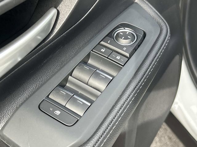 Used 2026 Toyota Grand Highlander AWD image 32