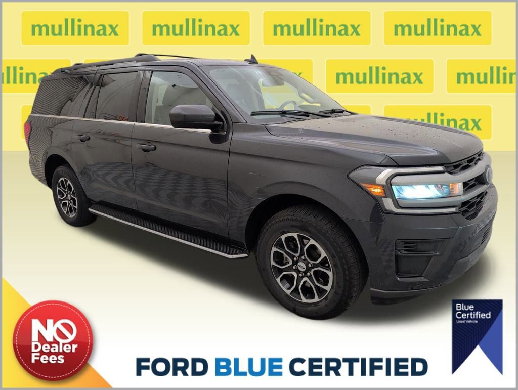 Certified 2023 Ford Expedition Max XLT image 7