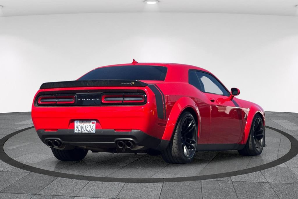 Used 2022 Dodge Challenger R/T Scat Pack RWD image 5