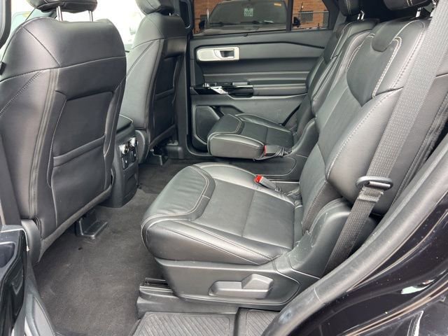 Certified 2024 Ford Explorer ST w/ Equipment Group 401A image 21