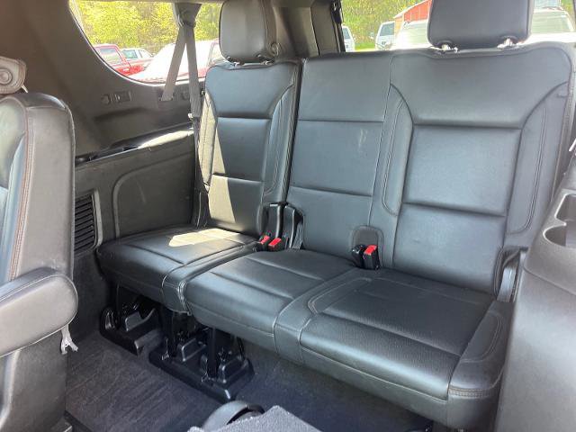 Used 2021 Chevrolet Suburban High Country w/ Premium Package image 19