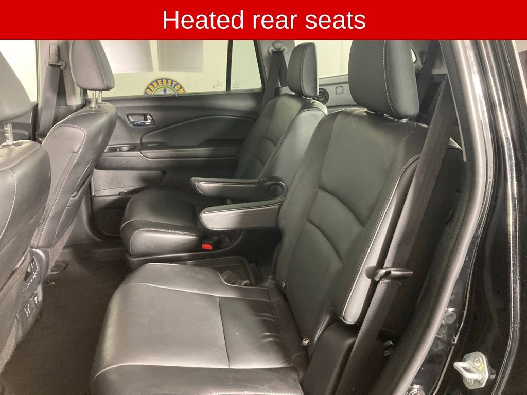 Used 2022 Honda Pilot Touring image 16