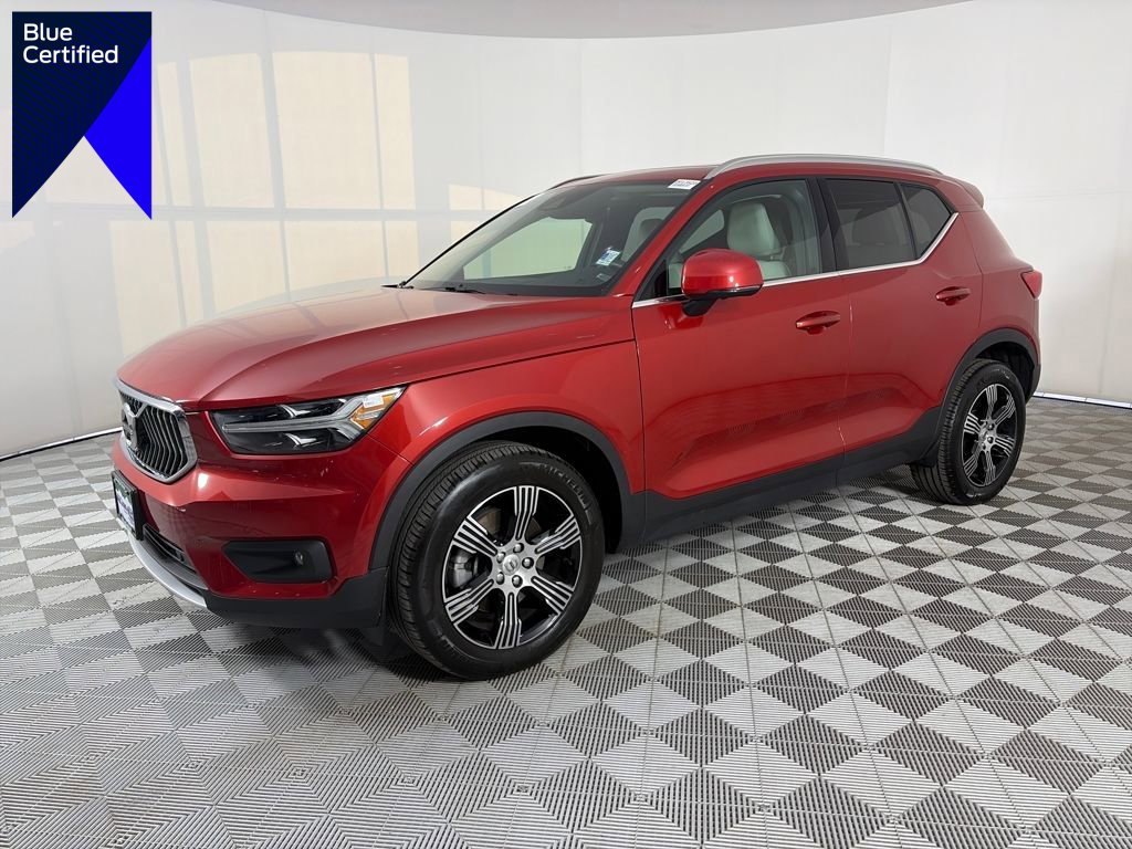 Used 2022 Volvo XC40 T5 Inscription image 1