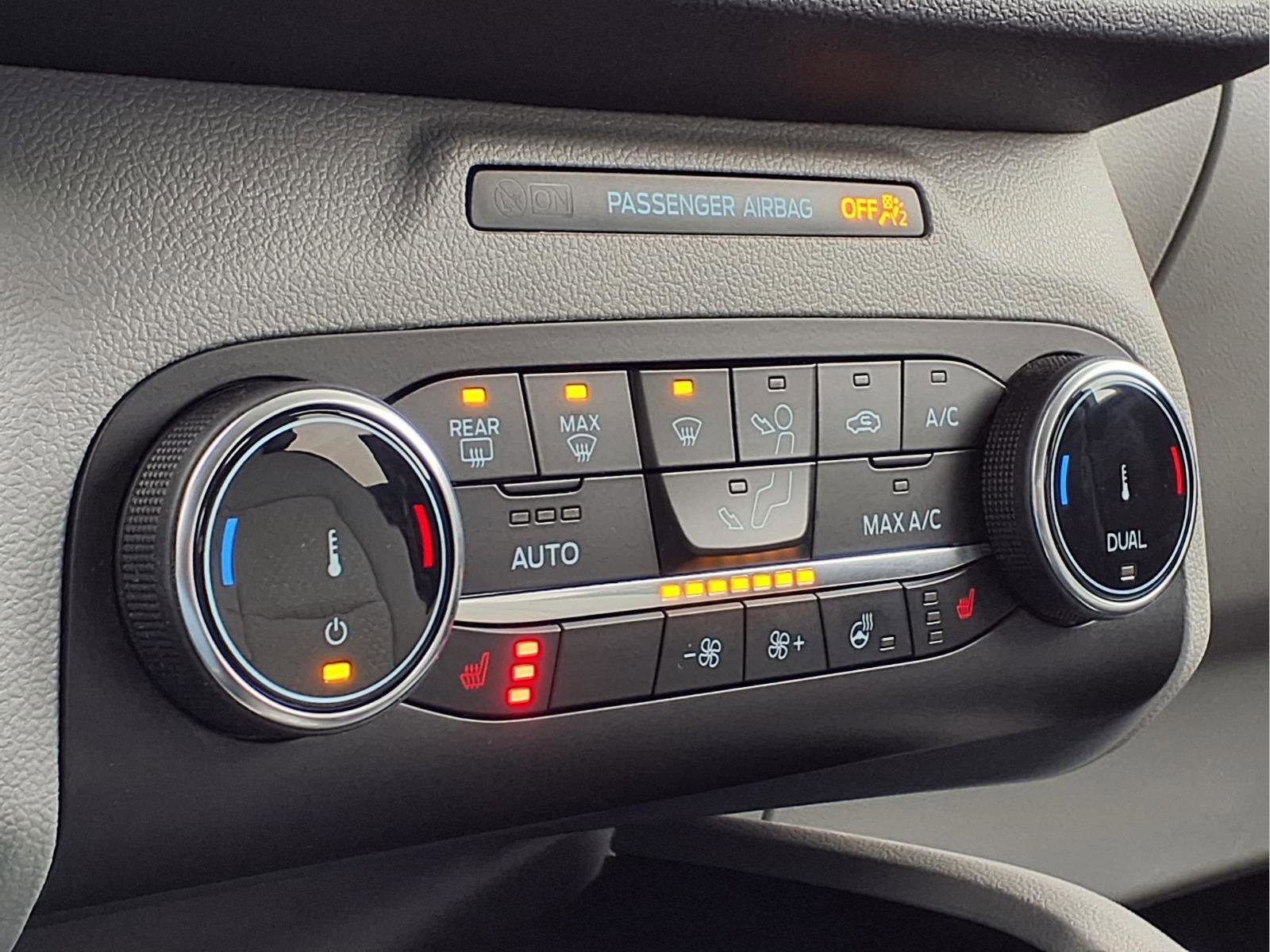 Certified 2023 Ford Escape Active AWD/4WD image 22