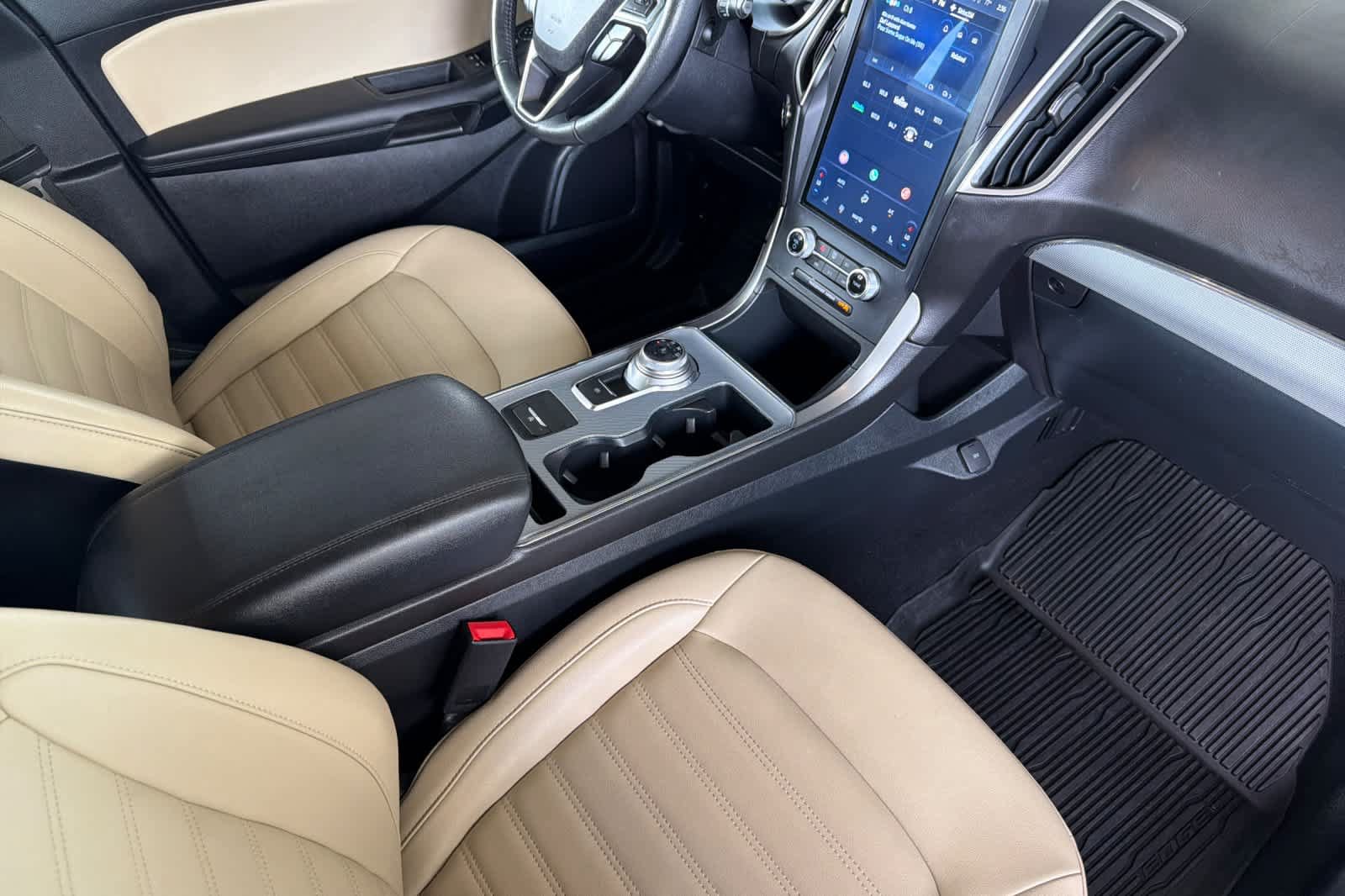 Certified 2021 Ford Edge SEL AWD/4WD image 16