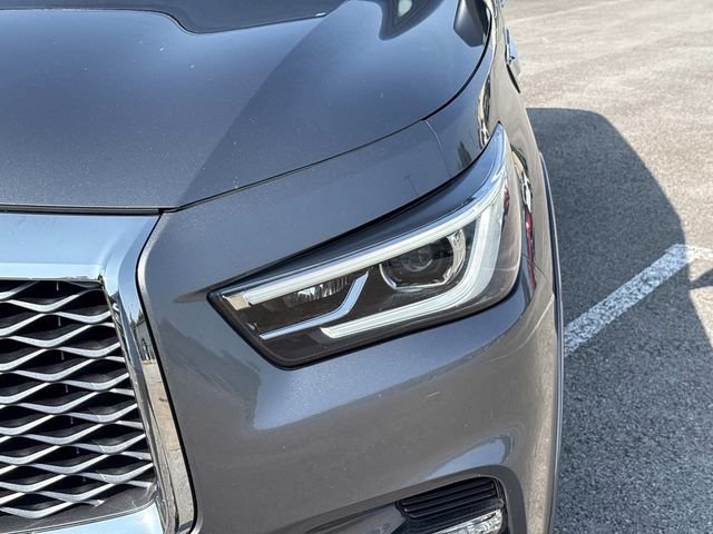 Used 2021 INFINITI QX80 Luxe AWD/4WD image 10