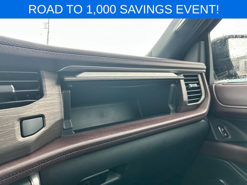 Certified 2024 Ford Expedition Limited image 35