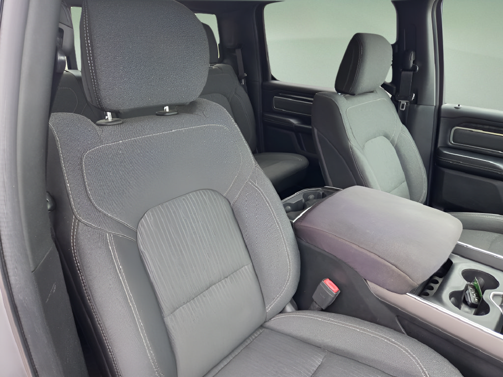 Used 2019 RAM 1500 Big Horn AWD/4WD image 35