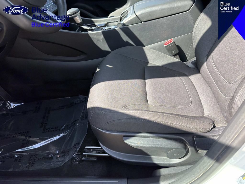 Used 2025 Hyundai Tucson SE FWD image 17