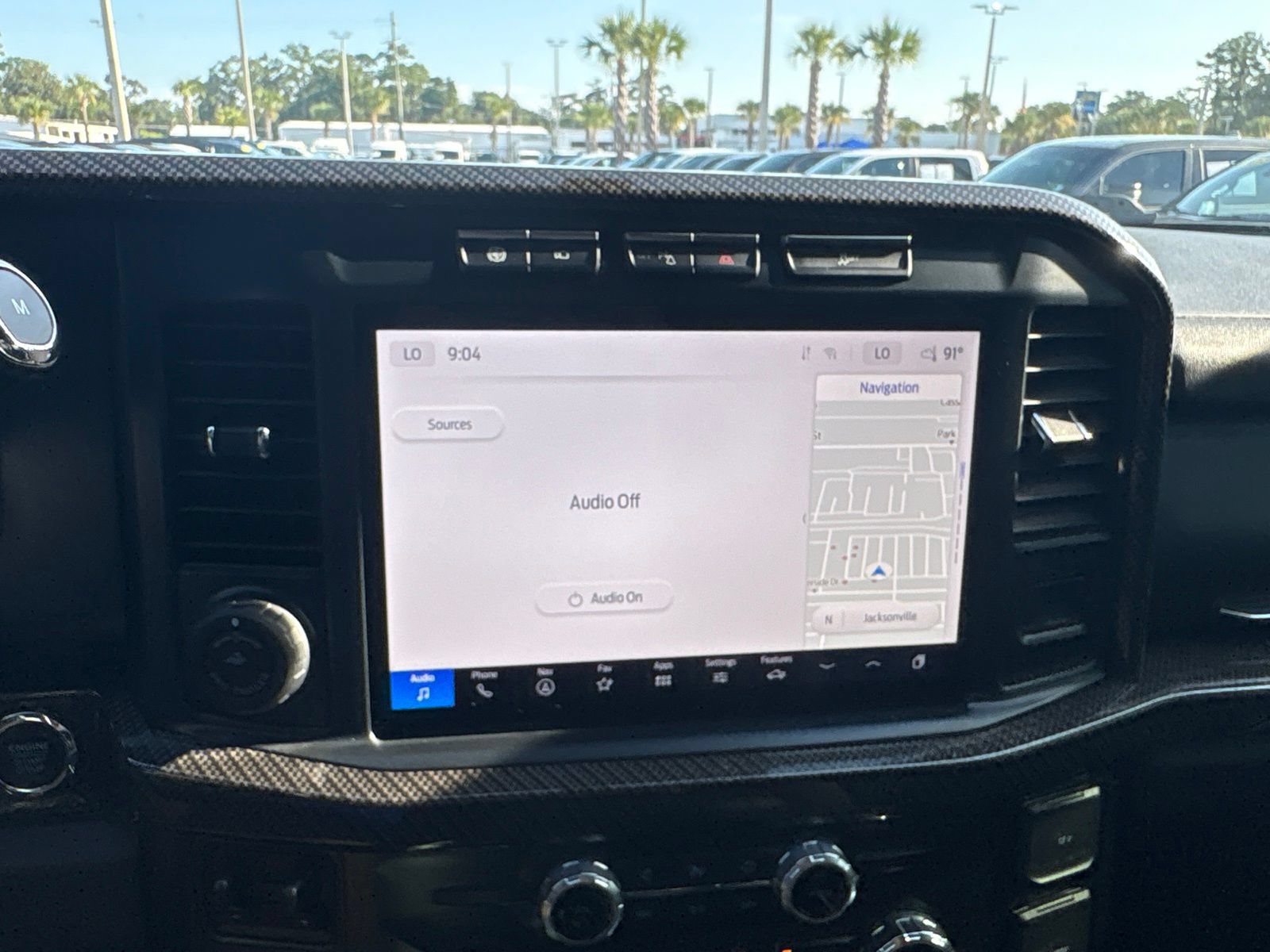 Certified 2024 Ford F250 Lariat w/ Lariat Ultimate Package AWD/4WD image 28