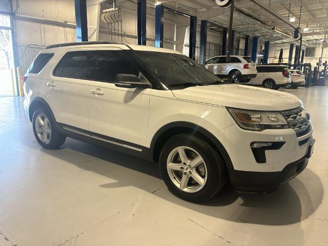 Certified 2019 Ford Explorer XLT w/ Equipment Group 202A image 7