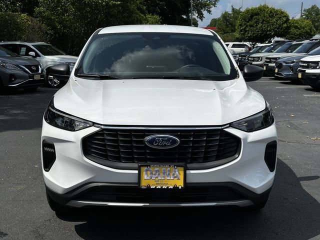 Certified 2025 Ford Escape Active w/ Cold Weather Package AWD/4WD image 2