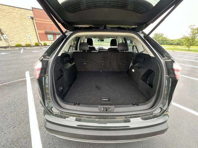 Certified 2023 Ford Edge SEL w/ Convenience Package AWD/4WD image 10