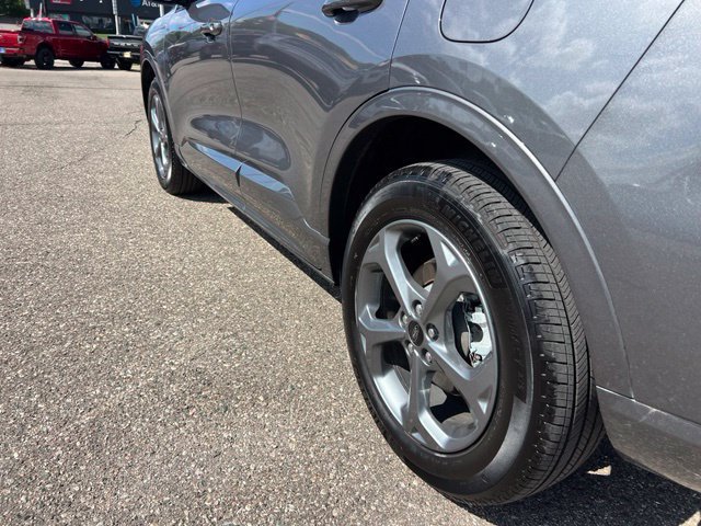 Certified 2024 Ford Escape ST-Line w/ Tech Pack #1 AWD/4WD image 25