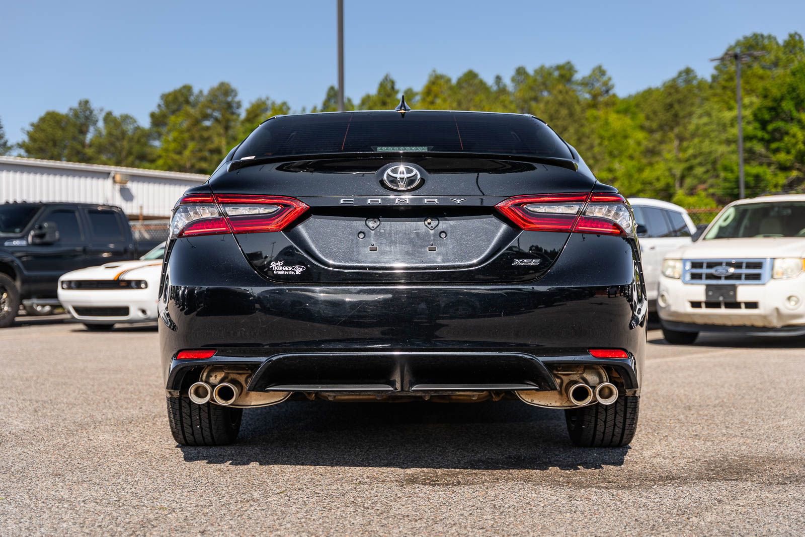 Used 2023 Toyota Camry XSE FWD image 4