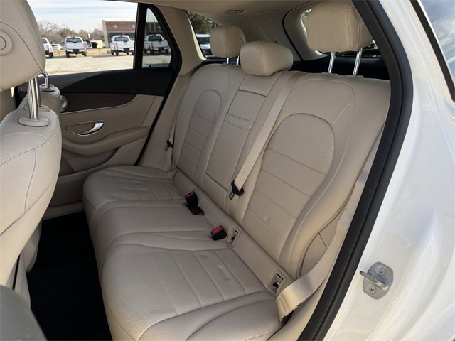 Used 2021 Mercedes-Benz GLC 300 image 26