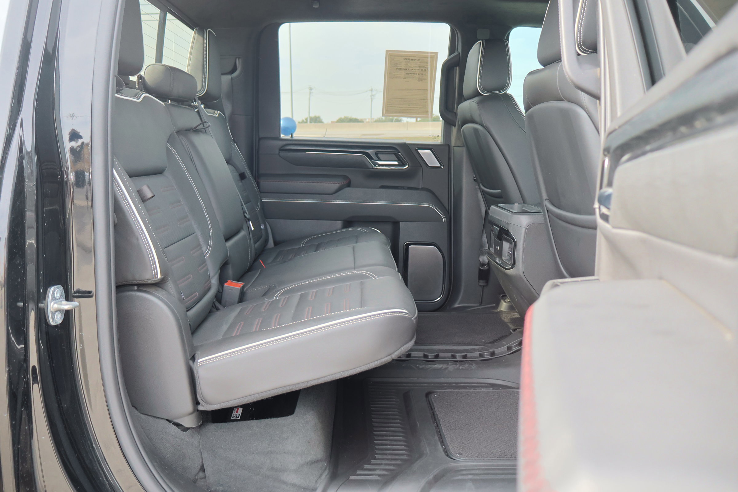 Used 2024 GMC Sierra 2500 AT4X image 49