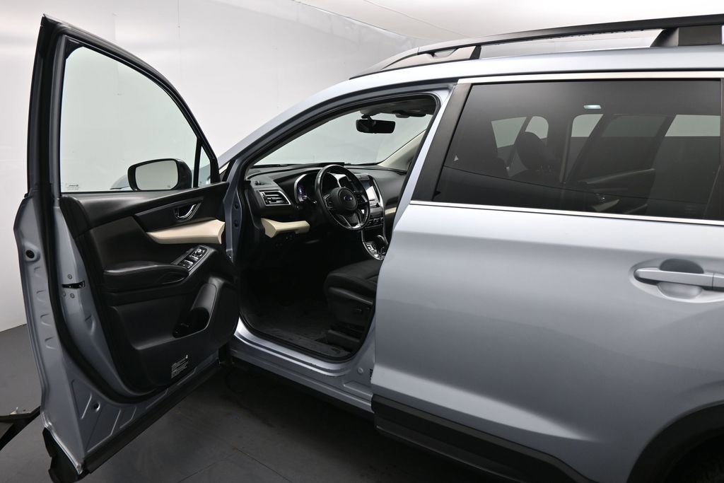 Used 2019 Subaru Ascent Premium AWD/4WD image 9