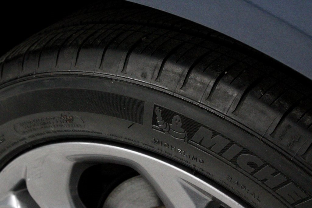 Used 2024 Honda Accord EX image 19