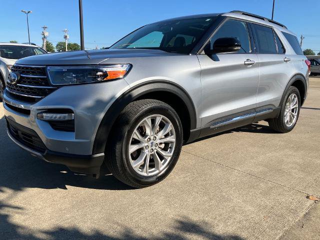 Certified 2024 Ford Explorer XLT w/ Equipment Group 202A AWD/4WD video 1
