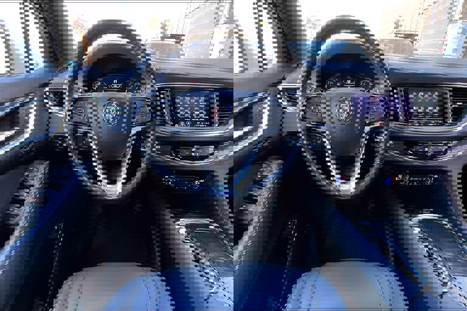 Used 2022 Buick Enclave Premium image 9