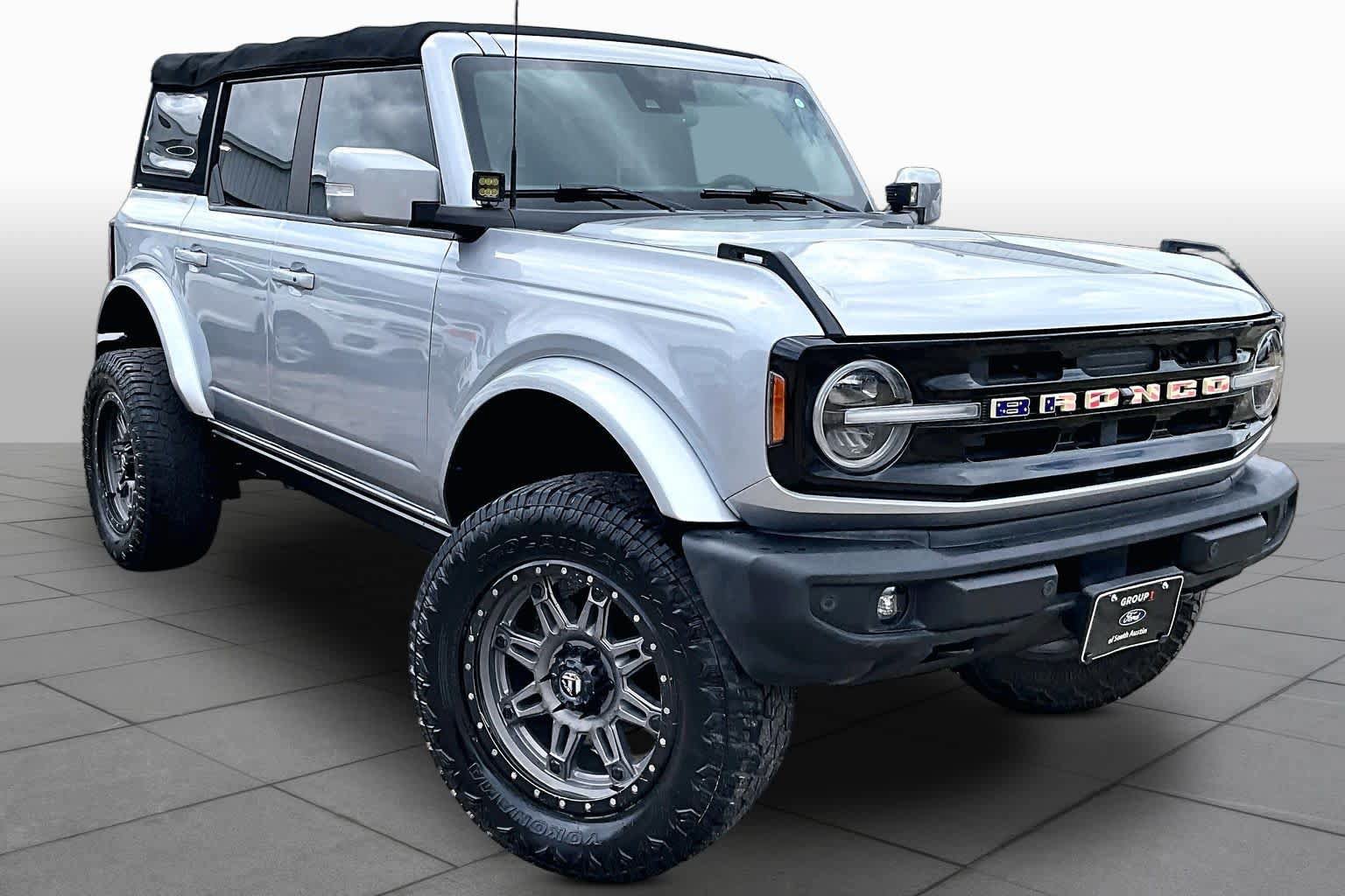 Certified 2022 Ford Bronco Outer Banks AWD/4WD image 3