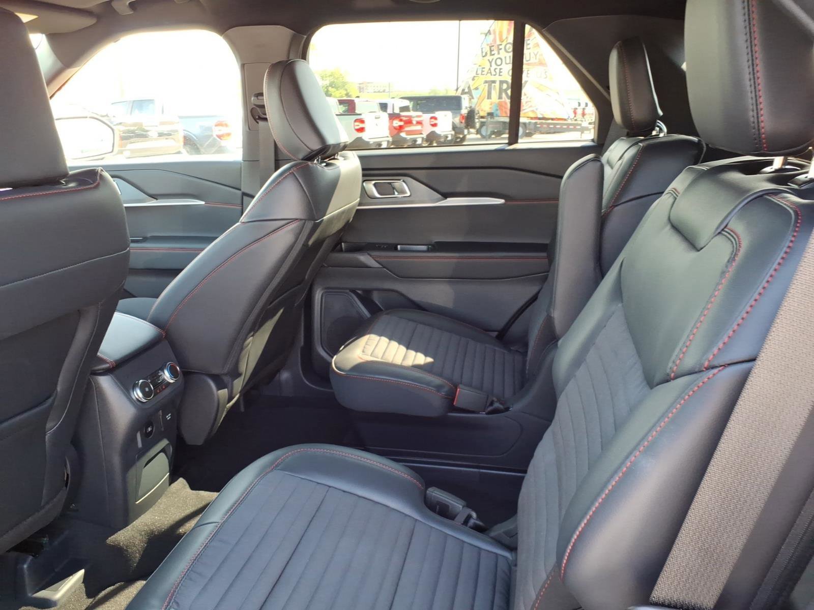 Certified 2025 Ford Explorer ST-Line w/ Premium Package image 13