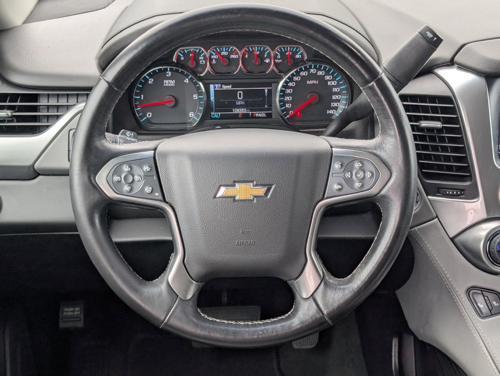 Used 2019 Chevrolet Tahoe LT w/ Luxury Package RWD image 16