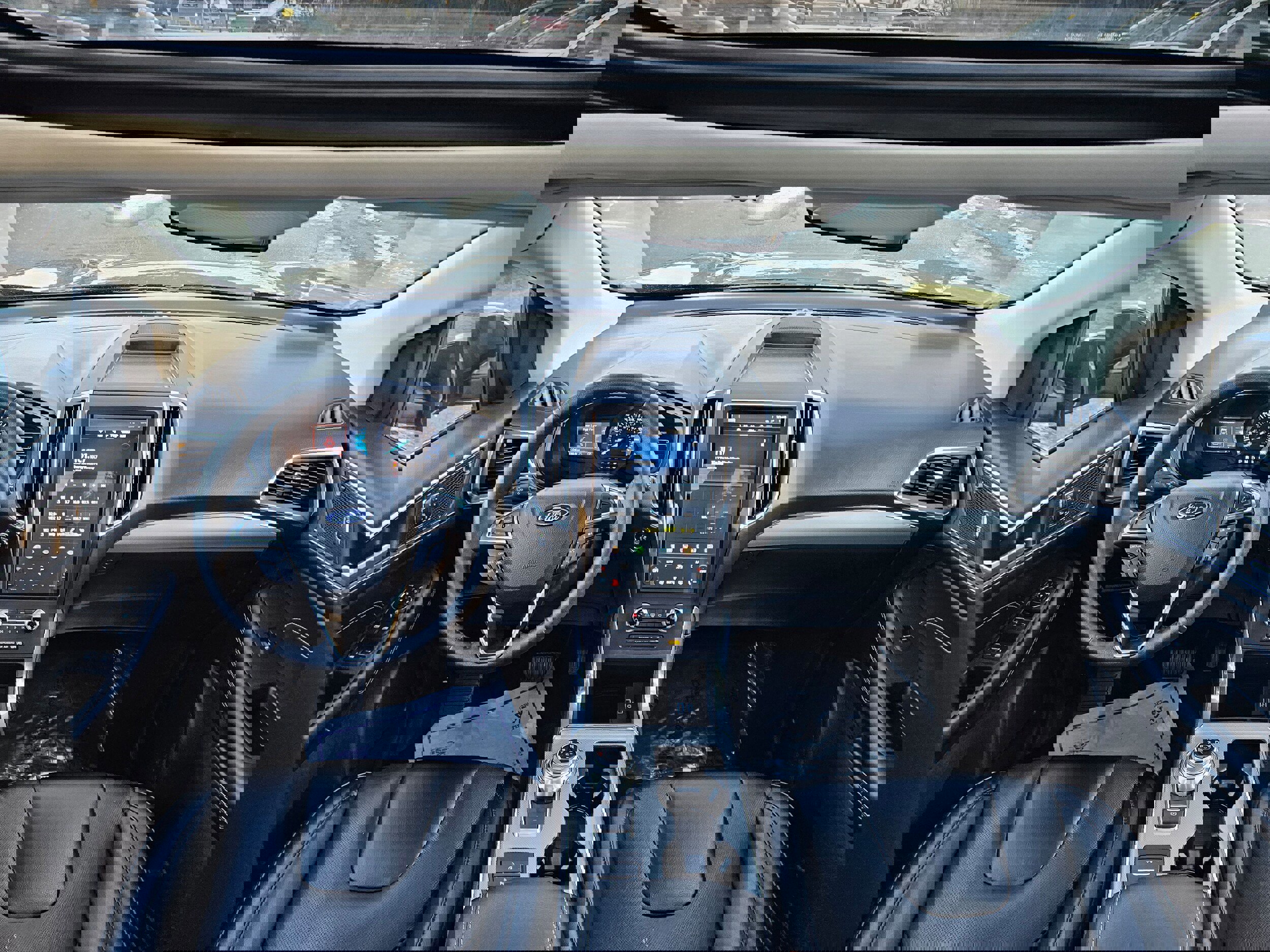 Certified 2022 Ford Edge Titanium w/ Equipment Group 301A image 12