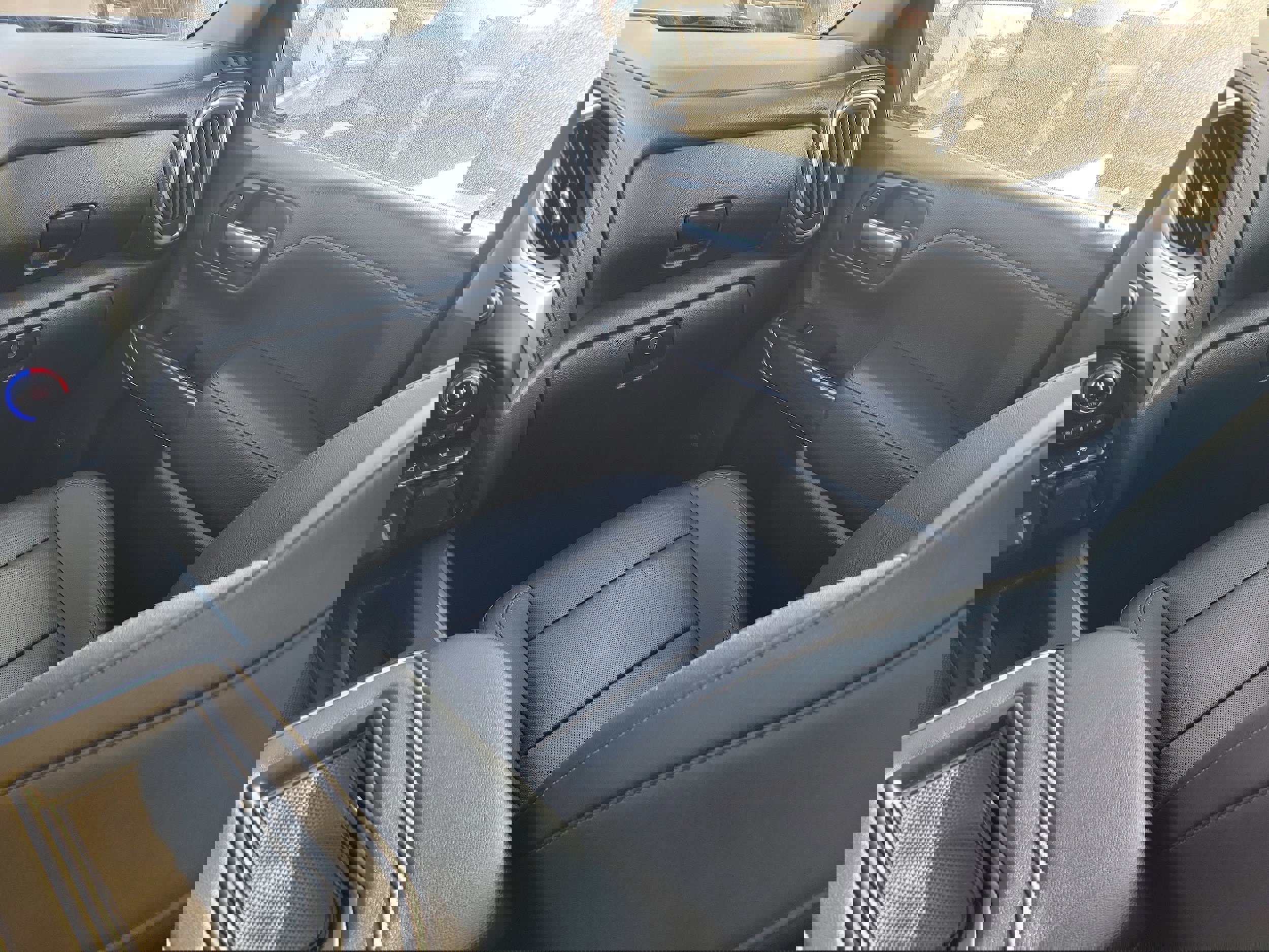 Used 2021 Chevrolet Silverado 1500 LTZ w/ Technology Package image 17