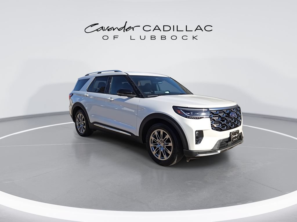 Certified 2025 Ford Explorer Platinum RWD image 2
