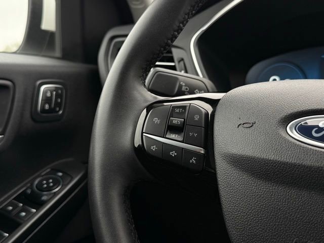 Certified 2023 Ford Escape Platinum AWD/4WD image 11