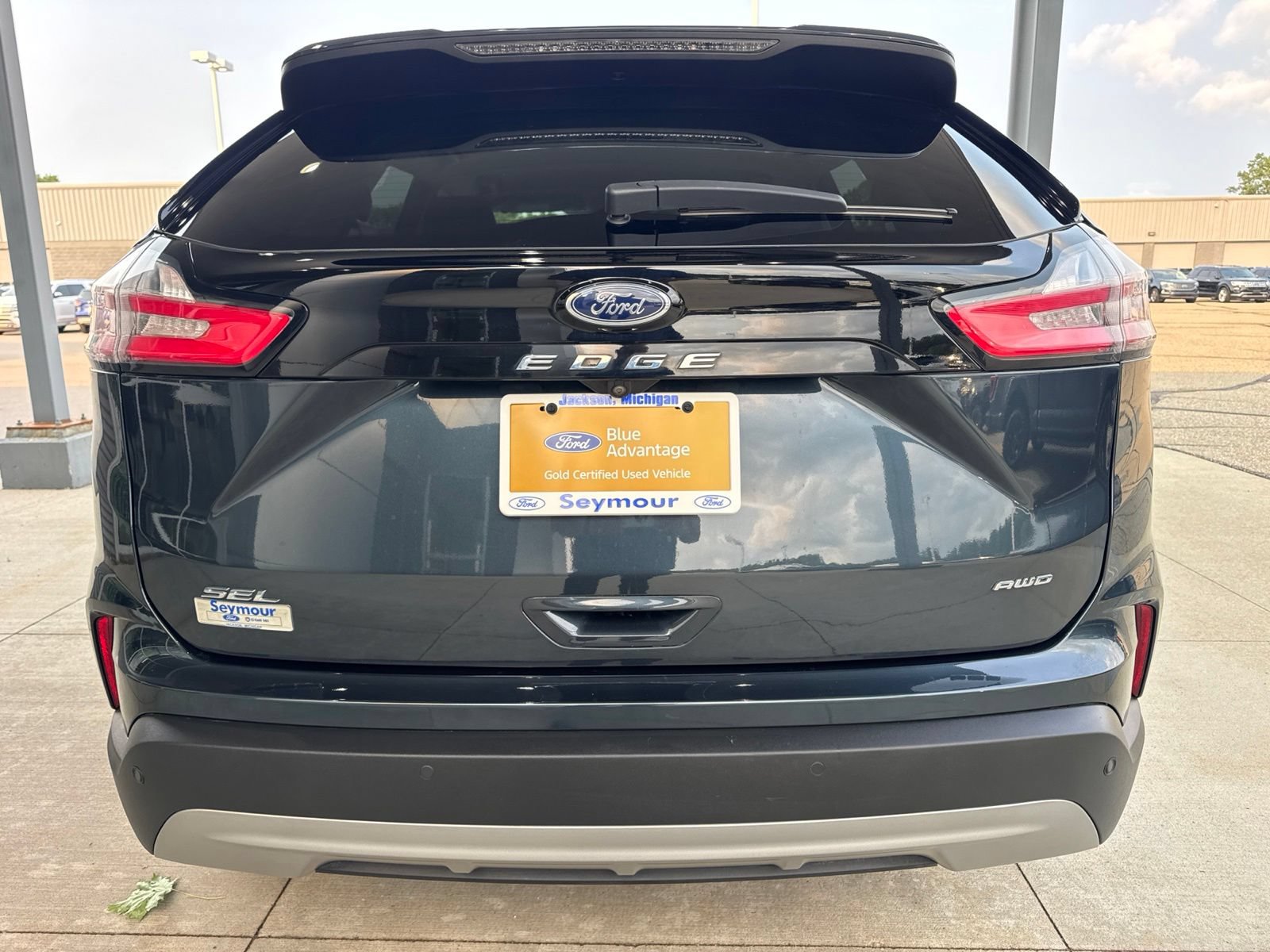 Certified 2024 Ford Edge SEL w/ Convenience Package AWD/4WD image 6