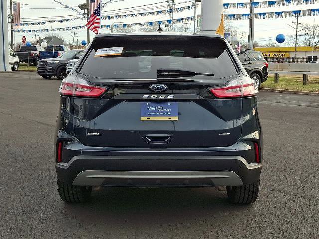 Certified 2022 Ford Edge SEL w/ Convenience Package image 3